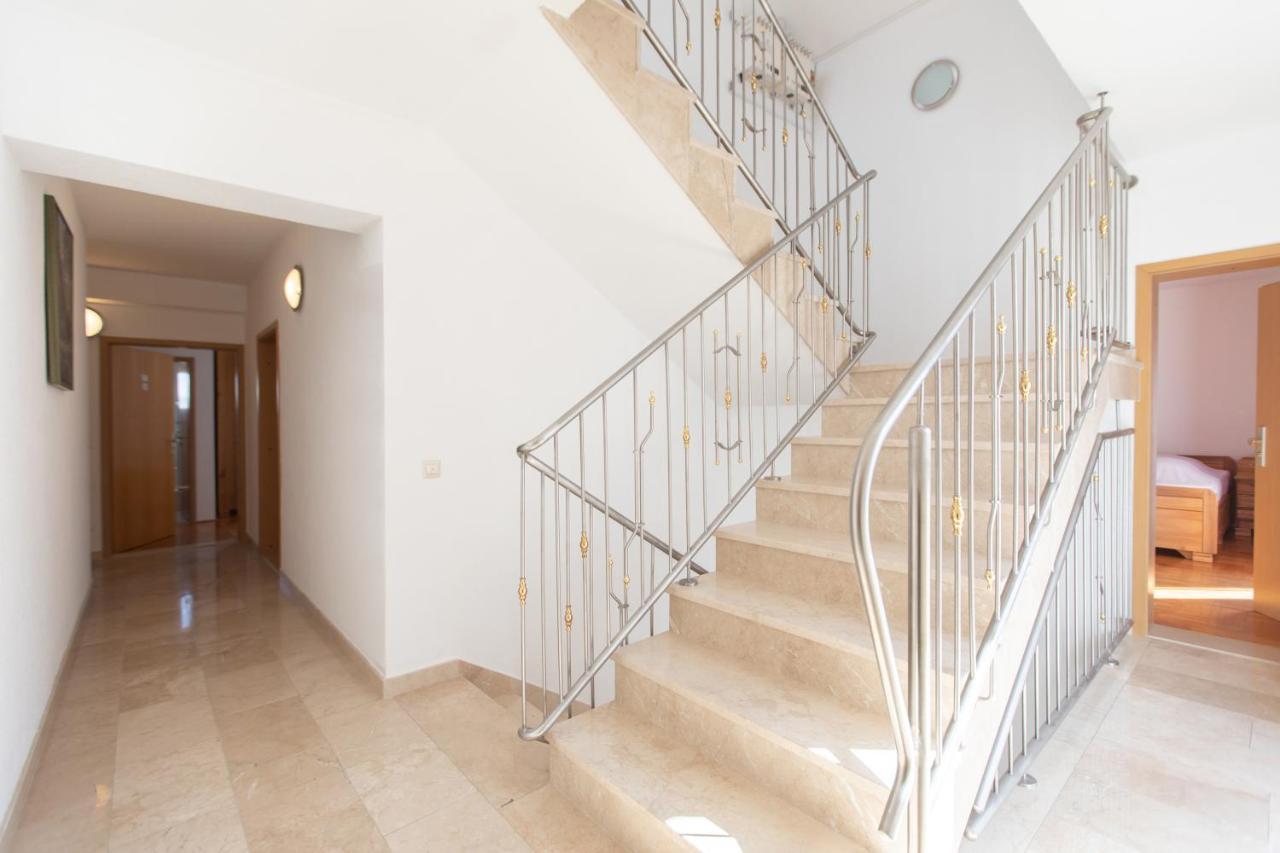 Hotel Buenavista Beach House Trogir Mastrinka Exterior foto